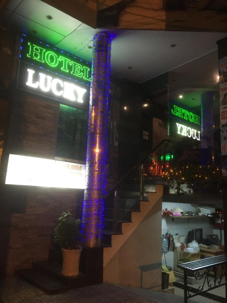 Lucky Hotel Ho-Chi-Minh-Stadt Exterior foto